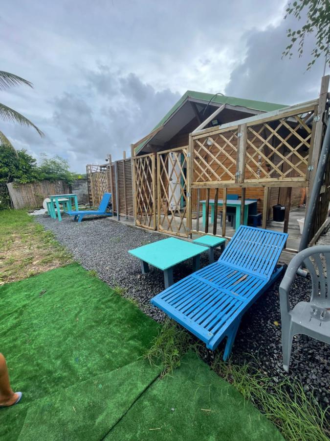 2 Bungalows Au Bord De La Plage De Montal A Moule Loues Individuellement Ou Ensemble 르 물레 외부 사진