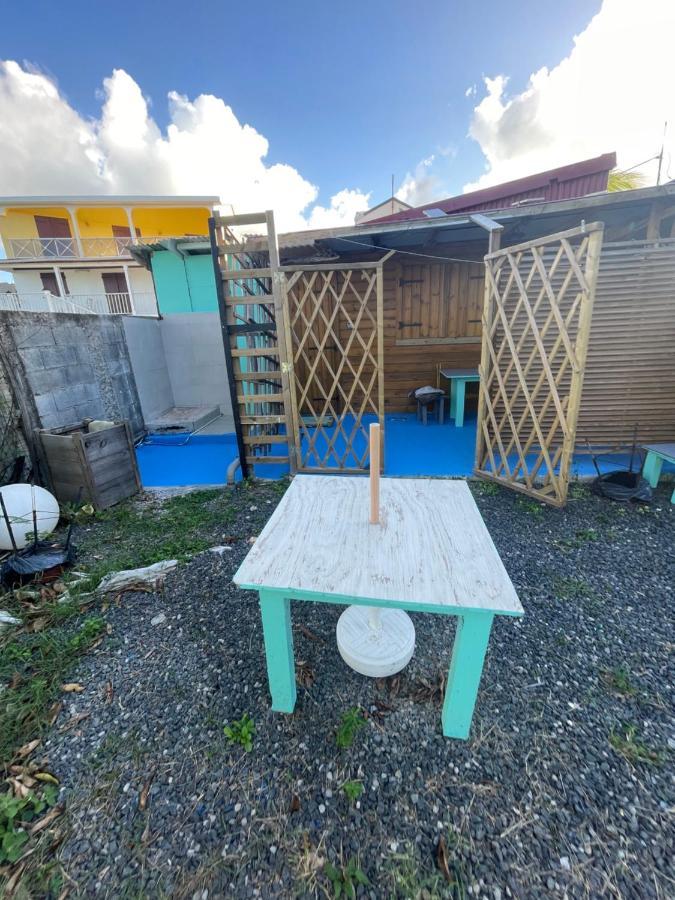 2 Bungalows Au Bord De La Plage De Montal A Moule Loues Individuellement Ou Ensemble 르 물레 외부 사진