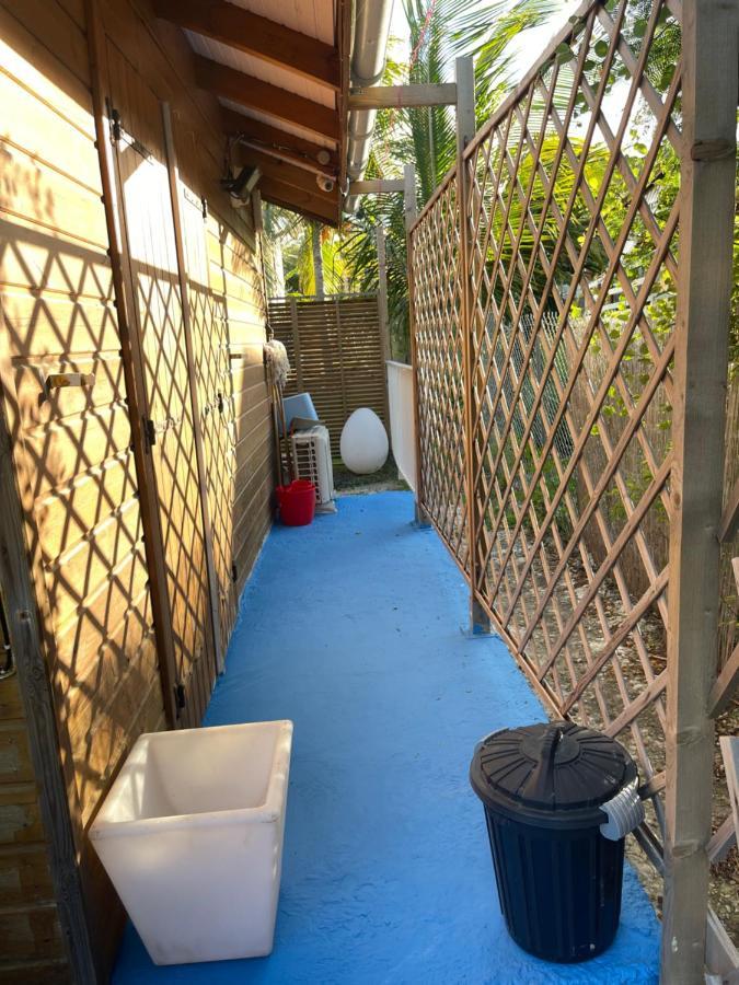 2 Bungalows Au Bord De La Plage De Montal A Moule Loues Individuellement Ou Ensemble 르 물레 외부 사진
