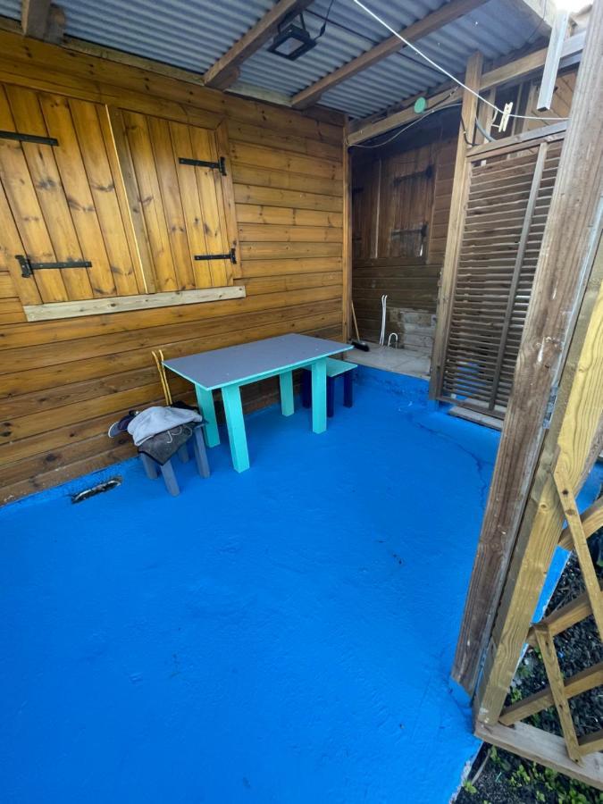 2 Bungalows Au Bord De La Plage De Montal A Moule Loues Individuellement Ou Ensemble 르 물레 외부 사진