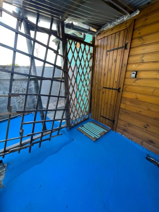 2 Bungalows Au Bord De La Plage De Montal A Moule Loues Individuellement Ou Ensemble 르 물레 외부 사진