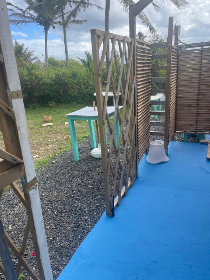 2 Bungalows Au Bord De La Plage De Montal A Moule Loues Individuellement Ou Ensemble 르 물레 외부 사진