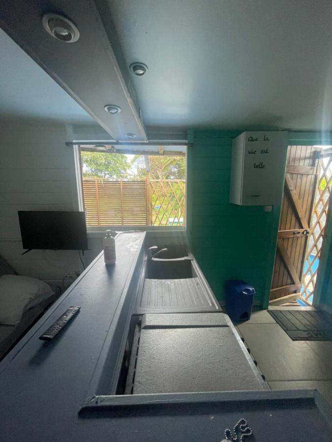 2 Bungalows Au Bord De La Plage De Montal A Moule Loues Individuellement Ou Ensemble 르 물레 외부 사진