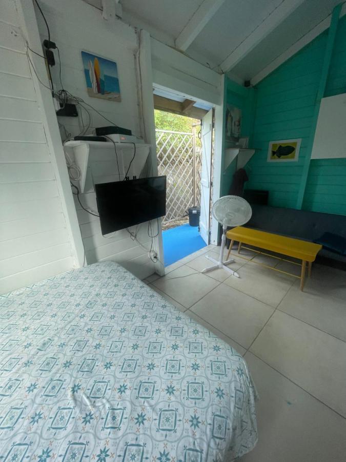 2 Bungalows Au Bord De La Plage De Montal A Moule Loues Individuellement Ou Ensemble 르 물레 외부 사진